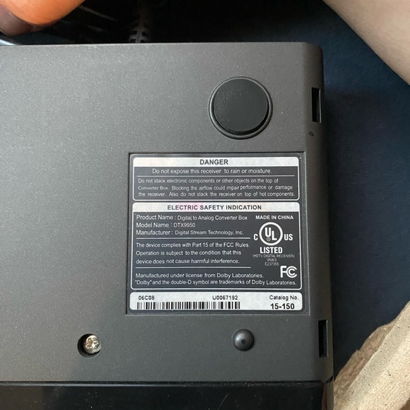 Digital Stream DTX9950 Analog Pass-Through DTV Converter Box w/ Remote Untested - Picture 12 of 13